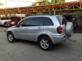 Grey Toyota Rav4 2005 for sale in Mandaue-2