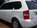 Sell White Kia Grand carnival in Angeles-3