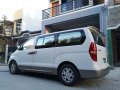 2013 Hyundai Starex GOLD VGT Crdi Turbo diesel Engine A/T-1