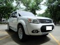 Sell White Ford Everest in Parañaque-5