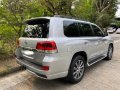 Selling Silver Toyota Land Cruiser in San Lorenzo-6