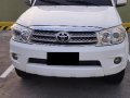 White Toyota Fortuner 2010 for sale in Pandi-9