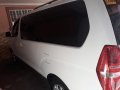 White Hyundai Grand starex 2014 for sale in Batangas City-8