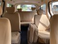 Sell White 2016 Hyundai Grand starex in Manila-2