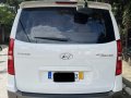 Sell White 2016 Hyundai Grand starex in Manila-4