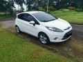 White Ford Fiesta for sale in Muntinlupa-1