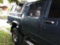 Blue Toyota Hilux for sale in Calapan-3