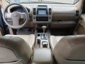 Nissan Navara 2012 4x4 Automatic-3