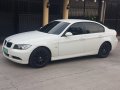 Selling White Bmw 318I in Quezon City-6