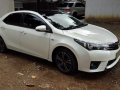 Sell Pearl White Toyota Corolla altis in Manila-7