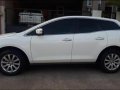 White Mazda Cx-7 for sale in Dinalupihan-2
