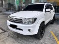 2009 Toyota Fortuner G 350,000!!! Rush!-0