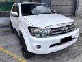 2009 Toyota Fortuner G 350,000!!! Rush!-1