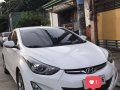 Selling White Hyundai Elantra in Manila-3