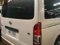 Selling Pearl White Toyota Grandia 2018 in Quezon City-5