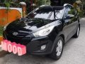 Sell Black Hyundai Tucson in Manila-3