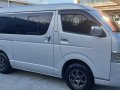 Selling White Toyota Hiace Super Grandia 2006 in Muntinlupa City-7