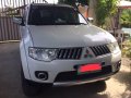 Pearl White Mitsubishi Montero for sale in Talavera-8