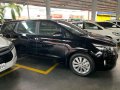 Sell Black 2016 Kia Grand Carnival CRDI Auto in Pasig-6