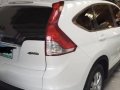 Selling White Honda Cr-V in Bonifacio-1