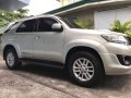Sell Silver 2013 Toyota Fortuner 2.7 (A) in Manila-3