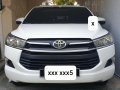 Selling White Toyota Innova 2017 in Parañaque City-9