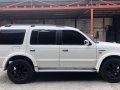 White Ford Everest 2006 for sale in Quezon City-4