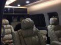 CUSTOMIZED Nissan NV350 Premium A/T-10