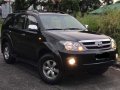 Selling Black Toyota Fortuner 2016 in Parañaque-6