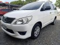 Selling White Toyota Innova 2016 in Santiago-2