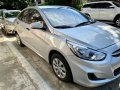 Selling Silver Hyundai Accent 2016 in Muntinlupa-1