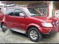 Red Isuzu Crosswind 2006 for sale in Marilao-0