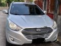 Selling Brightsilver Hyundai Tucson 2012 in Cavite-5