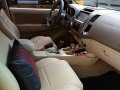 Sell White 2006 Toyota Fortuner in Quezon City-4