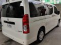 Selling White Toyota Hiace 2020 in Quezon City-7
