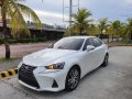 Selling Pearl White Lexus IS 350 2018 in Quezon City-1