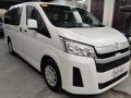 Selling White Toyota Hiace 2020 in Quezon City-8