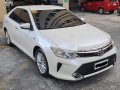 Sell Pearl White 2017 Toyota Camry in Parañaque-0