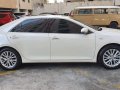 Sell Pearl White 2017 Toyota Camry in Parañaque-7