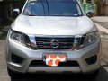 Selling Silver Nissan Navara 2017 in Quezon City-8