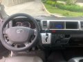 Selling WhiteToyota Hiace Super Grandia in Manila-4