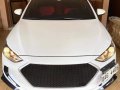 Selling White Hyundai Elantra 2017 in Muntinlupa-0