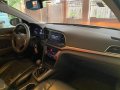 Selling White Hyundai Elantra 2017 in Muntinlupa-4