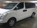 White Hyundai Grand starex 2013 for sale in Manila-2