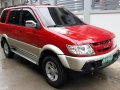 Red Isuzu Crosswind 2005 for sale in Manila-3