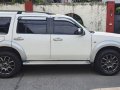 Sell White Ford Everest in Bacoor-5