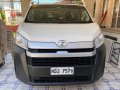 2019 Toyota Hiace Commuter Deluxe-0