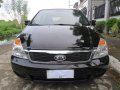 Black Kia Carnival 2012 for sale in Pasig-9