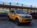 Yellow Toyota Fortuner 2009 for sale in Quezon City-1