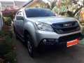 Sell Pearl White Isuzu Mu-X in Manila-0